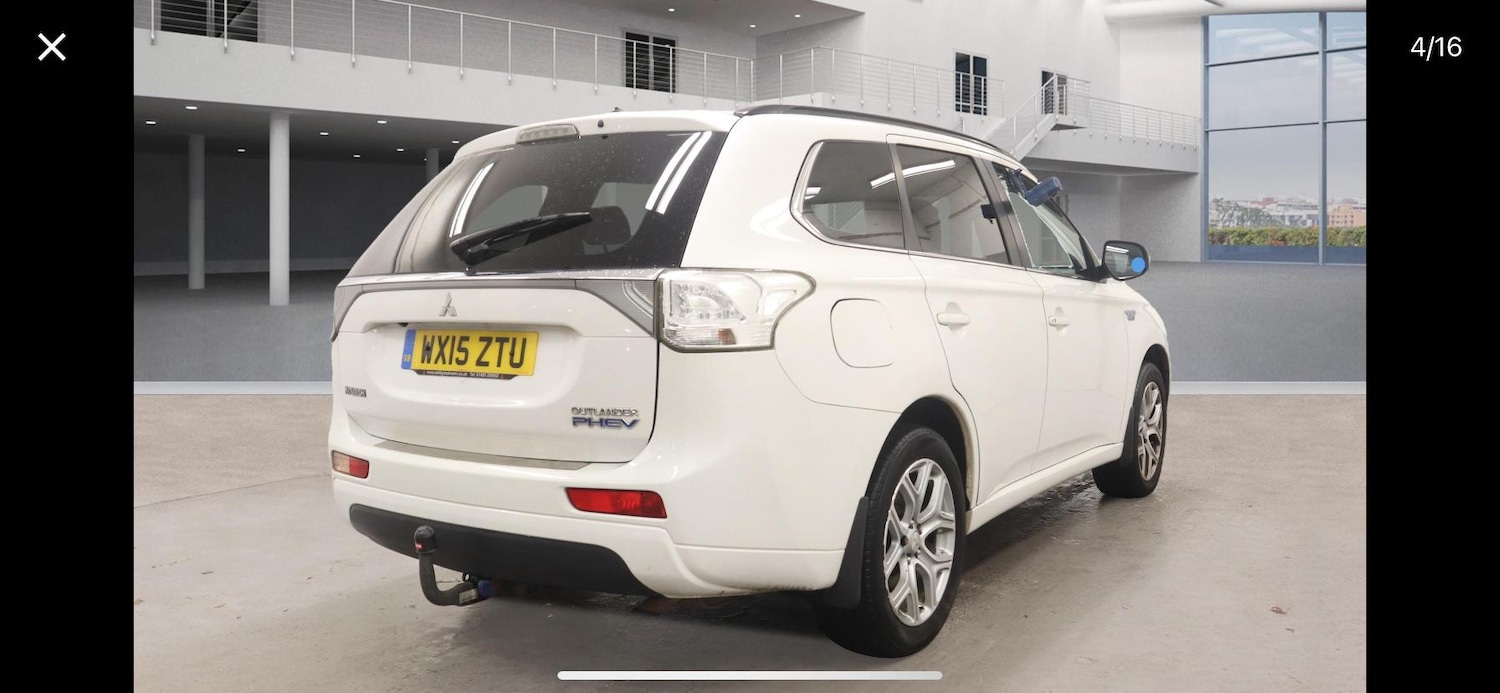 Used Mitsubishi Outlander 2015 for sale - 76928157: Photo 4