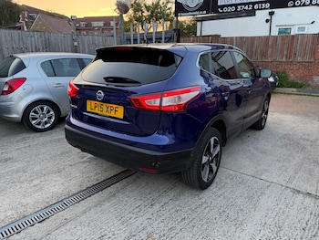 Used Nissan Qashqai 2015 for sale - 78706700: Photo