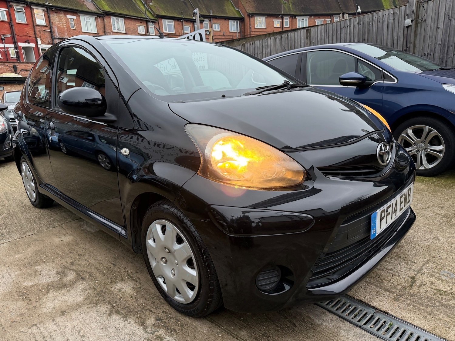 Used Toyota AYGO 2014 for sale - 77333281: Photo 8