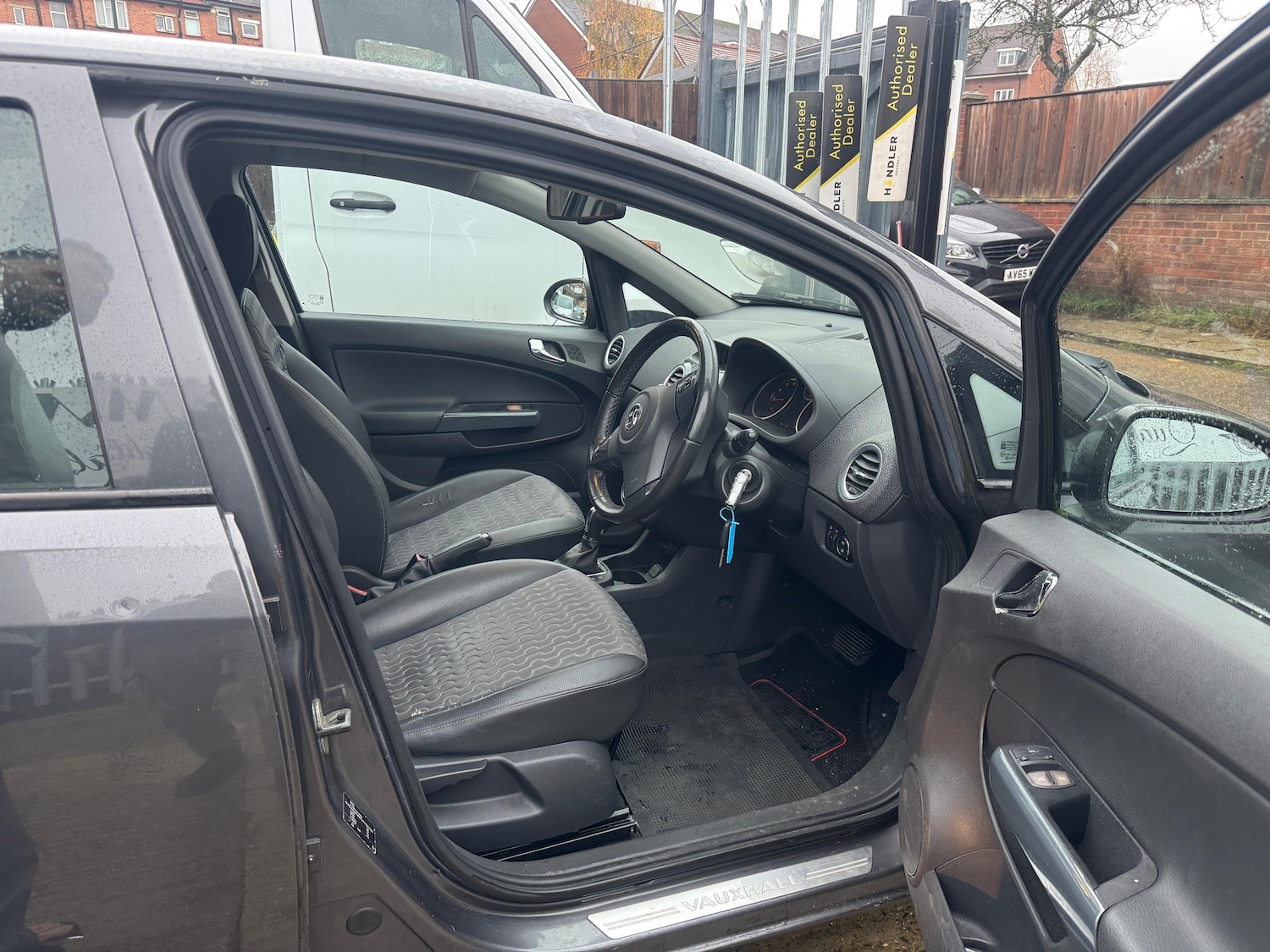 Used Vauxhall Corsa 2012 for sale - 76635928: Photo 14