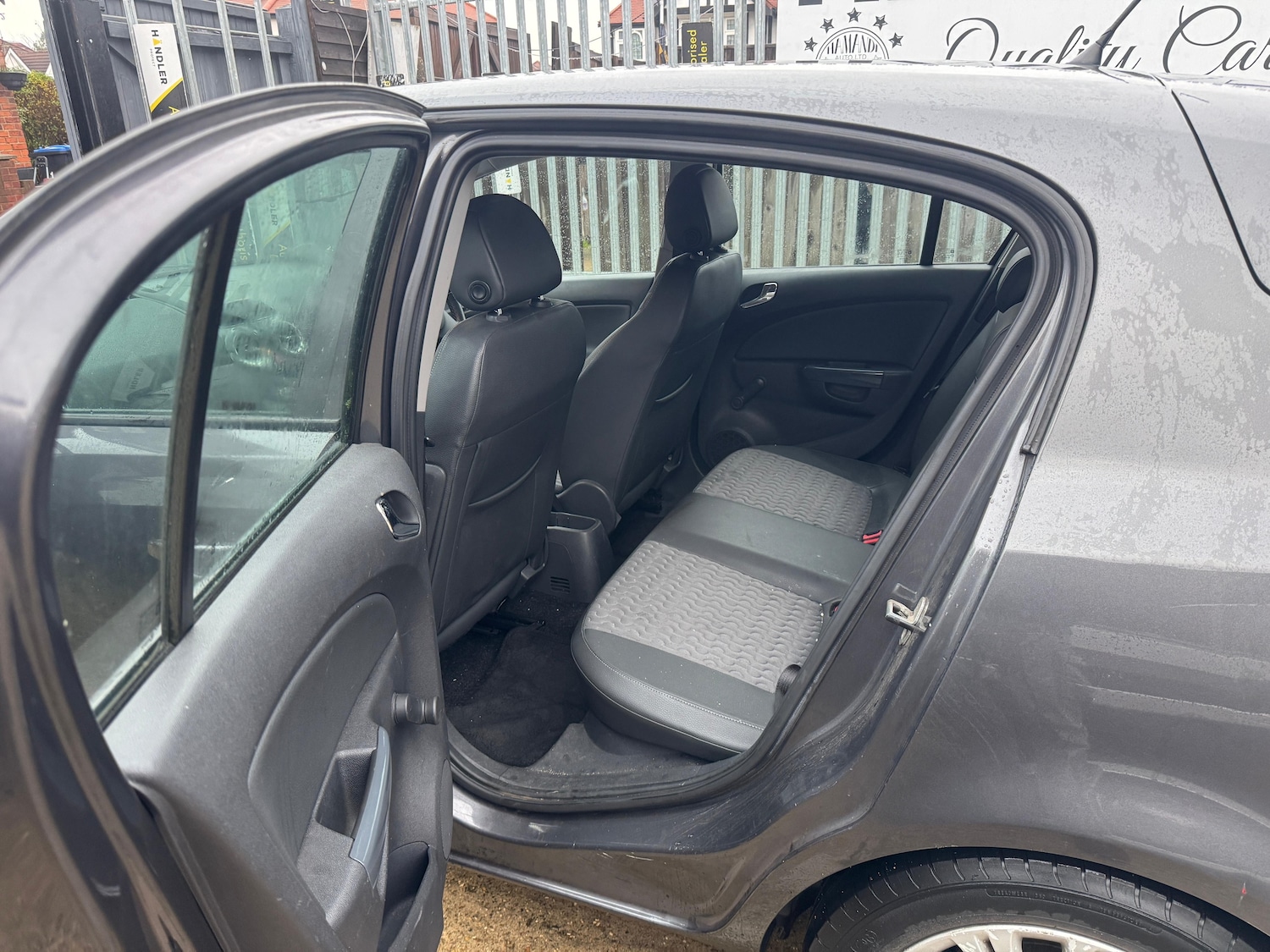 Used Vauxhall Corsa 2012 for sale - 76635928: Photo 17