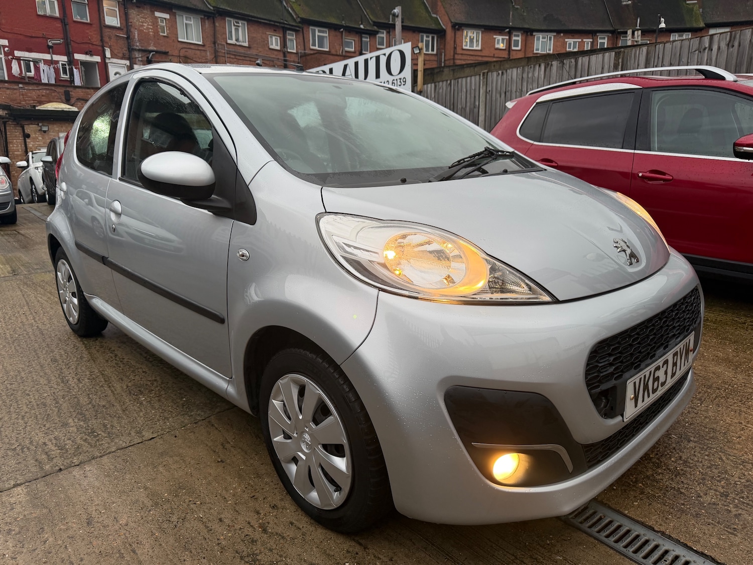 Used Peugeot 107 for sale - 77401411: Photo 5