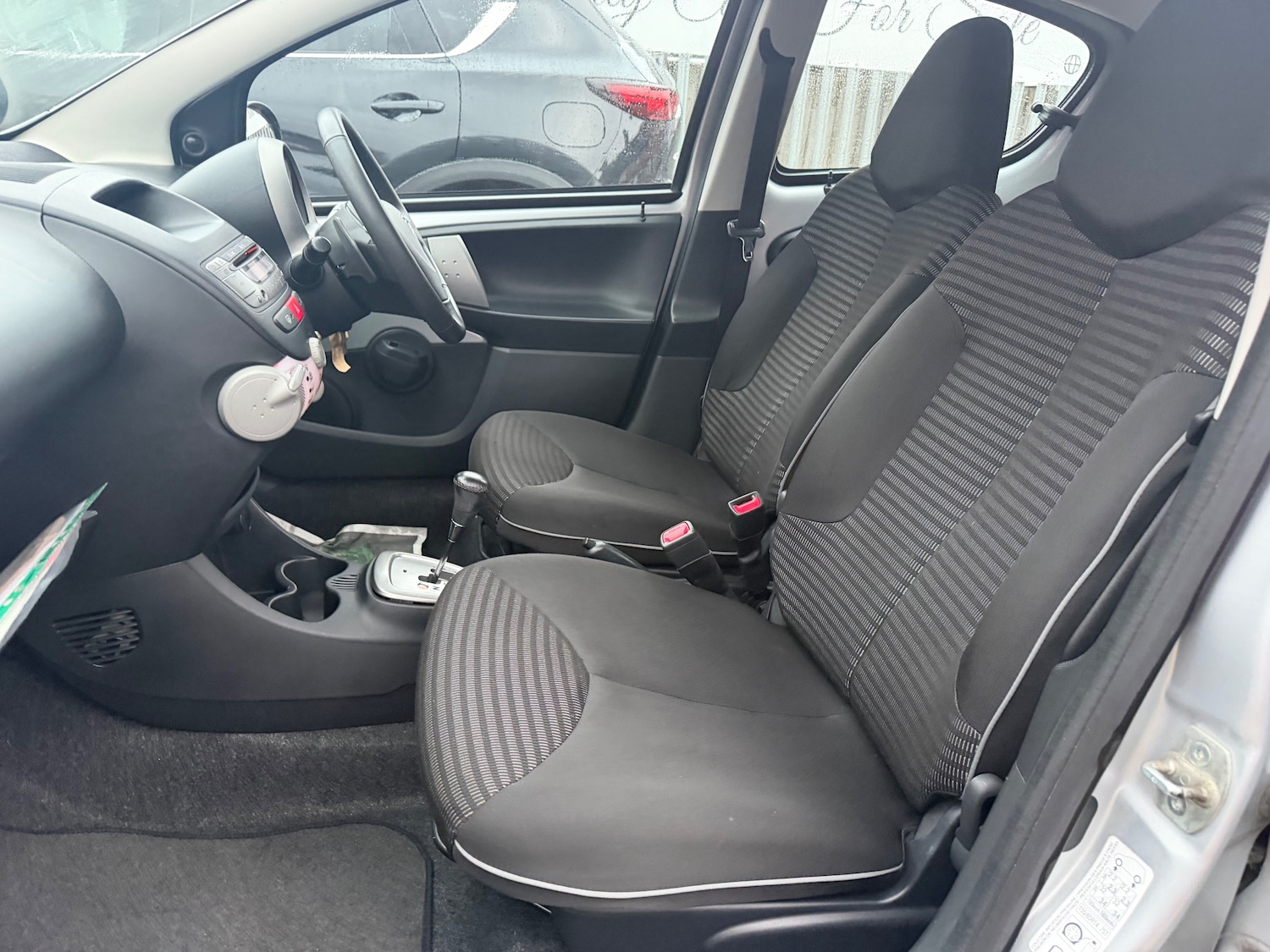 Used Peugeot 107 for sale - 77401411: Photo 9