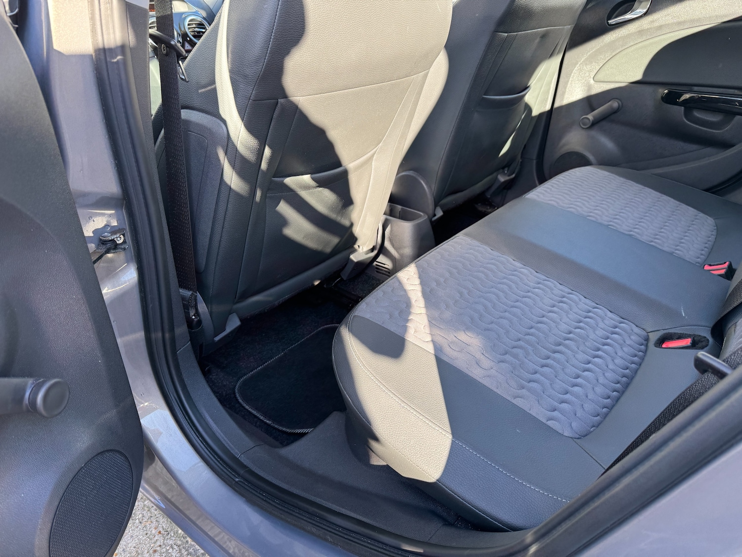 Used Vauxhall Corsa 2013 for sale - 77570922: Photo 30