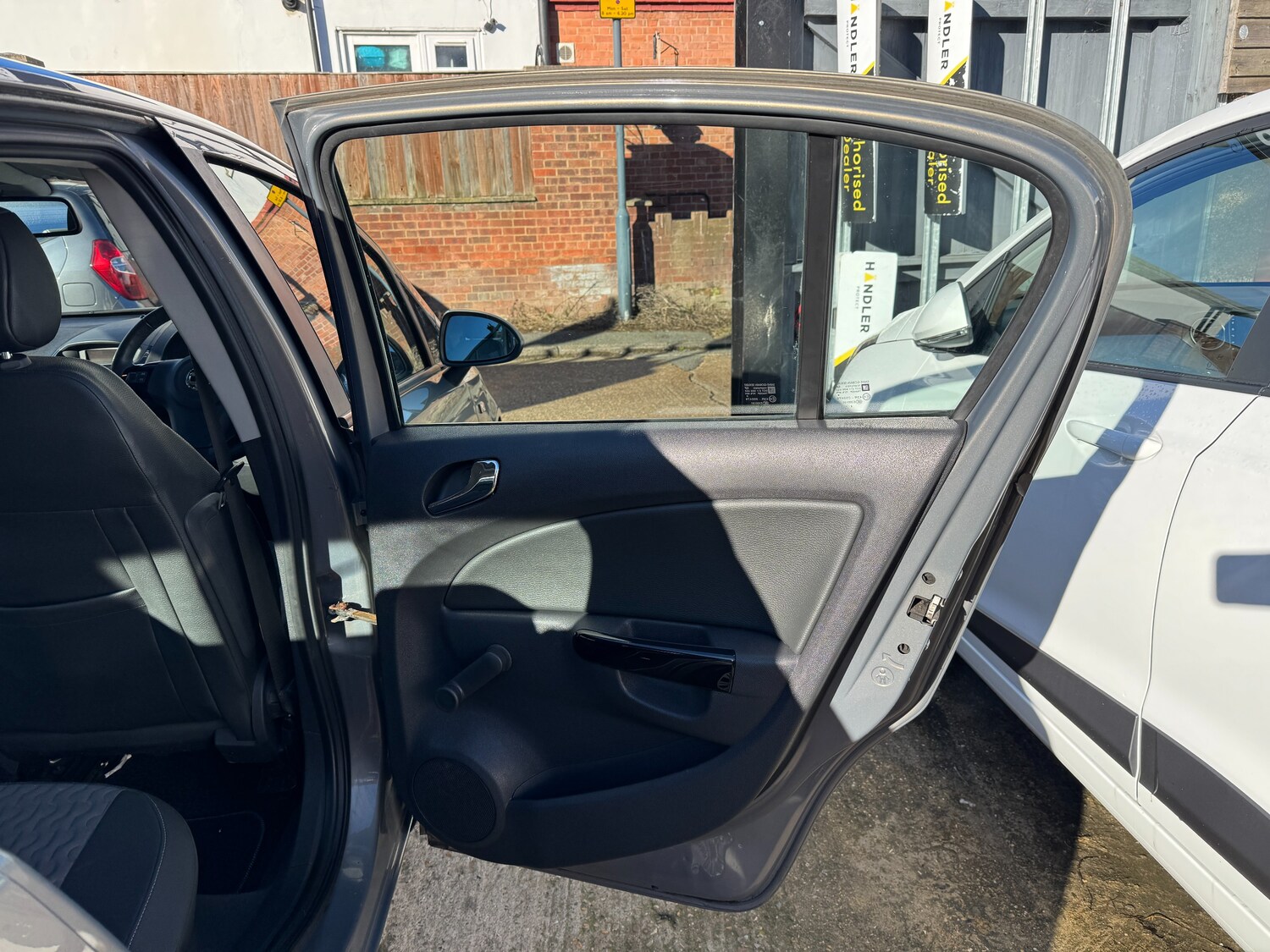 Used Vauxhall Corsa 2013 for sale - 77570922: Photo 38