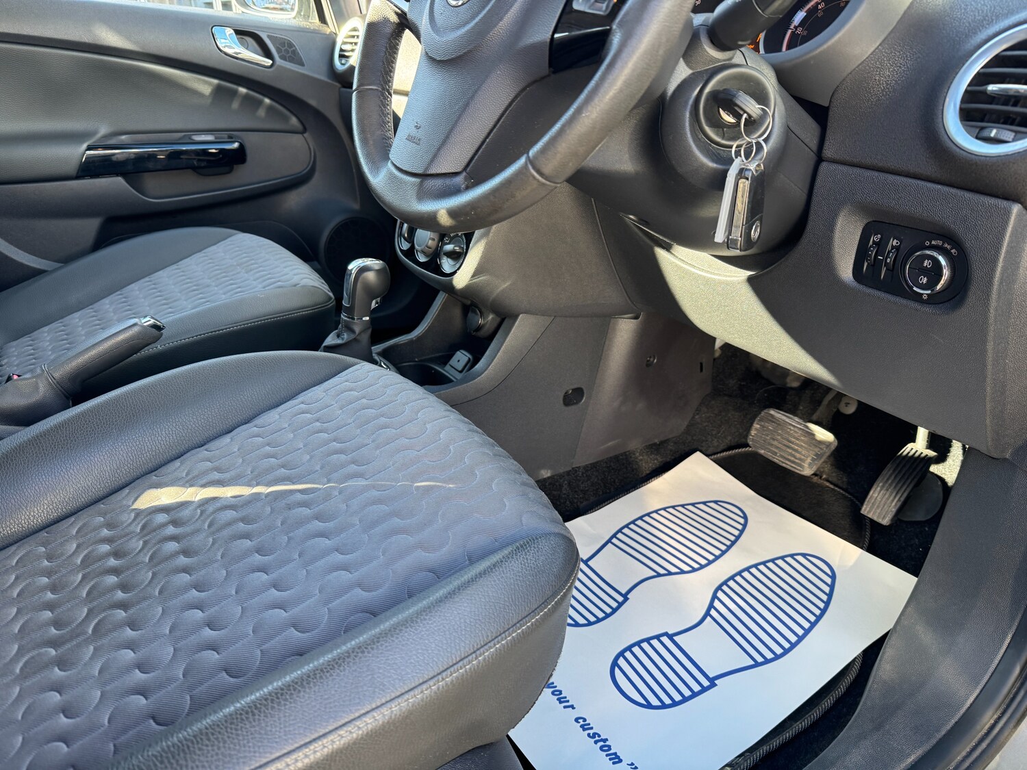 Used Vauxhall Corsa 2013 for sale - 77570922: Photo 52