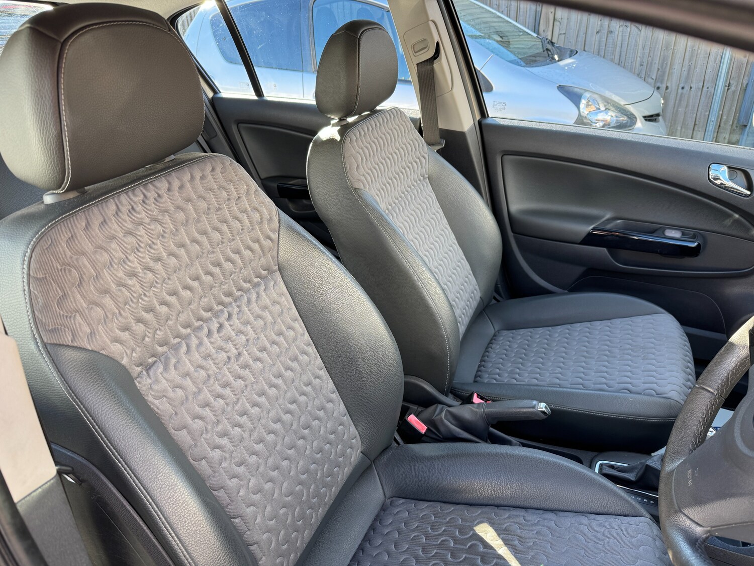 Used Vauxhall Corsa 2013 for sale - 77570922: Photo 55