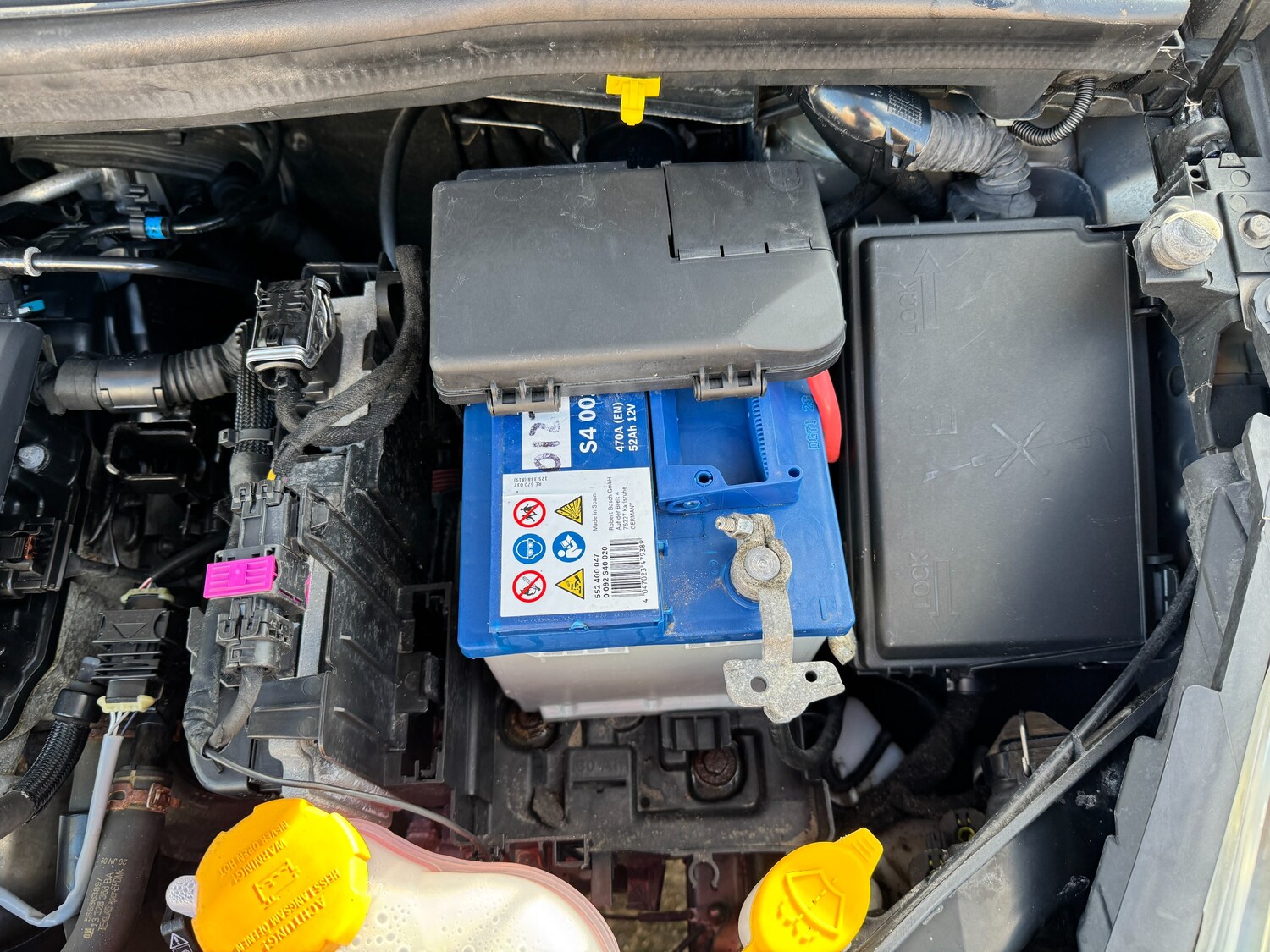 Used Vauxhall Corsa 2013 for sale - 77570922: Photo 99