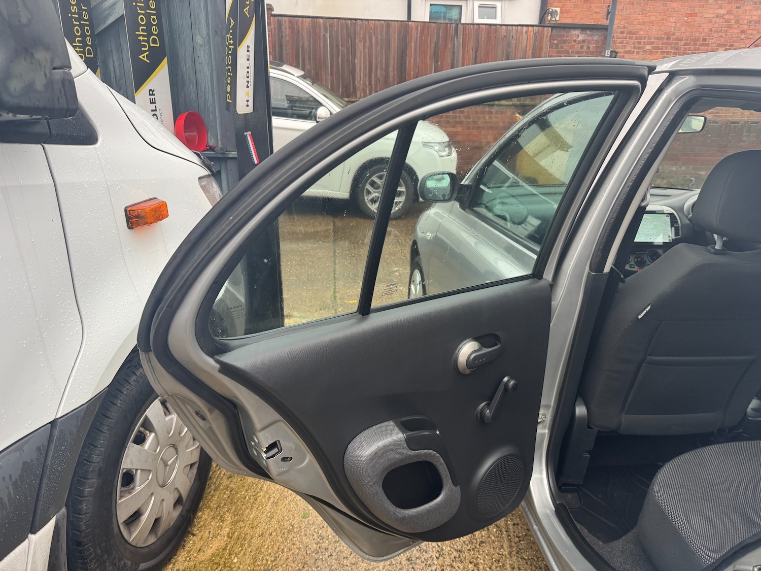 Used Nissan Micra 2005 for sale - 76819715: Photo 15