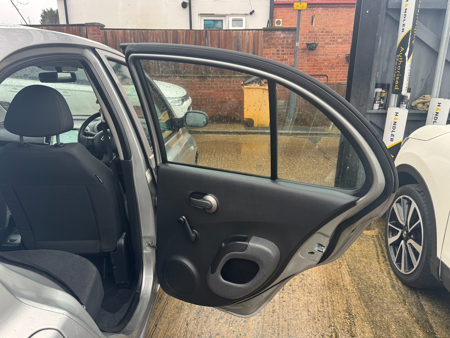 Used Nissan Micra 2005 for sale - 76819715: Photo 23