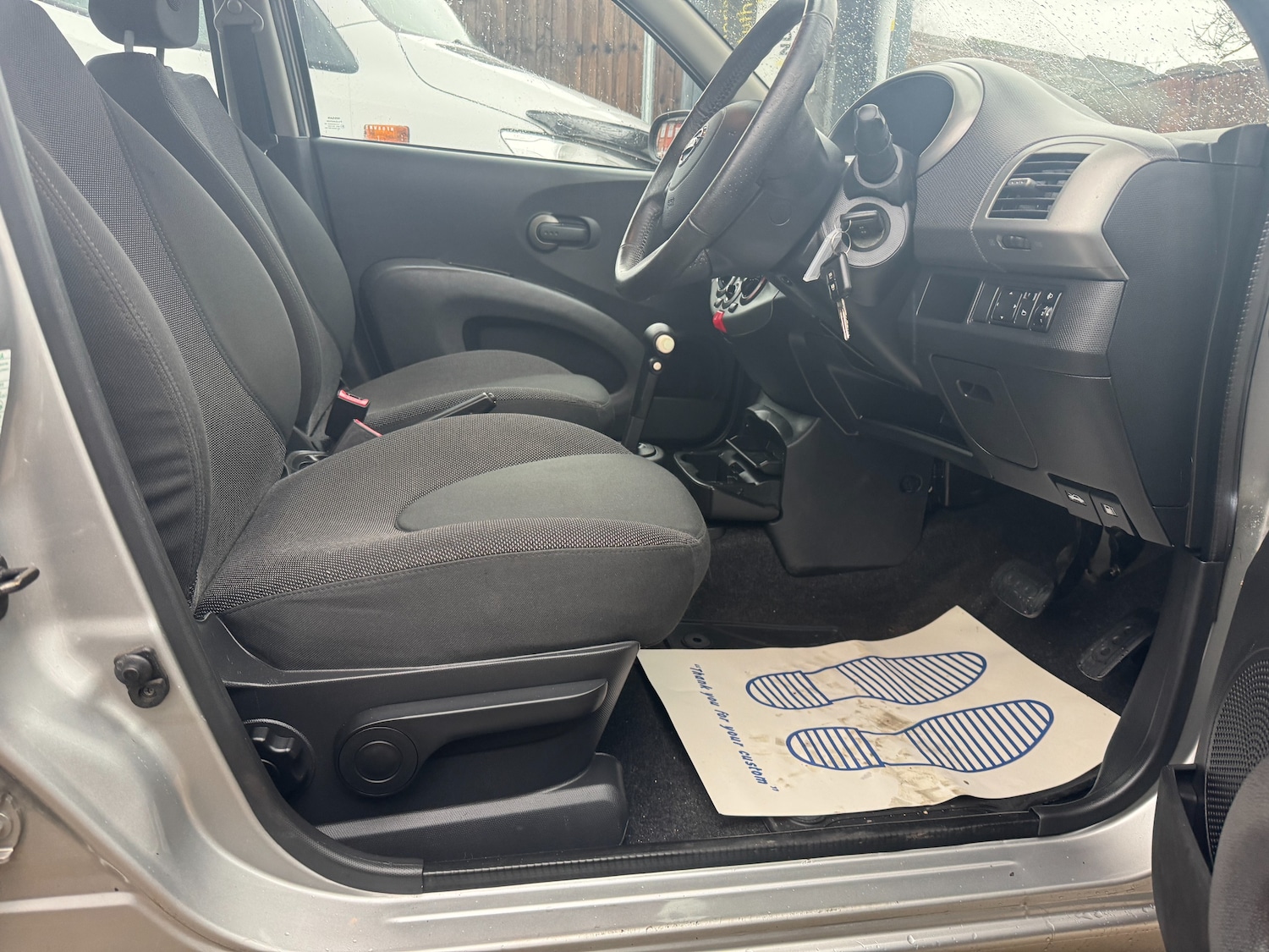 Used Nissan Micra 2005 for sale - 76819715: Photo 32