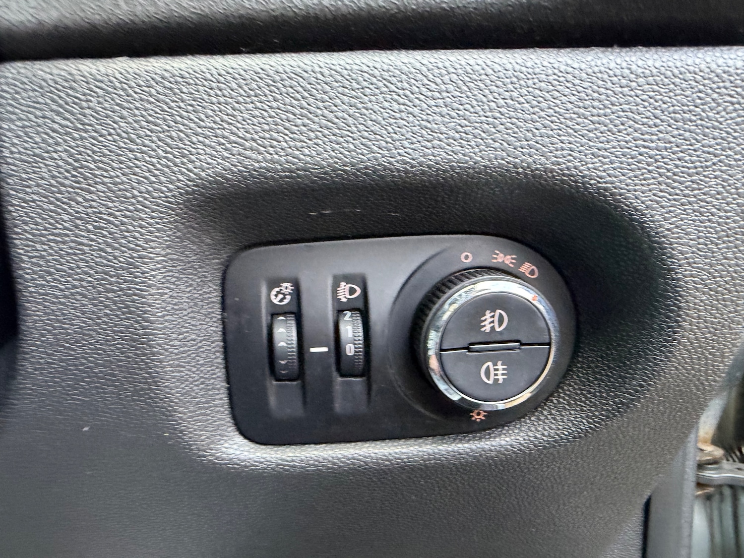 Used Vauxhall Corsa for sale - 77368788: Photo 14