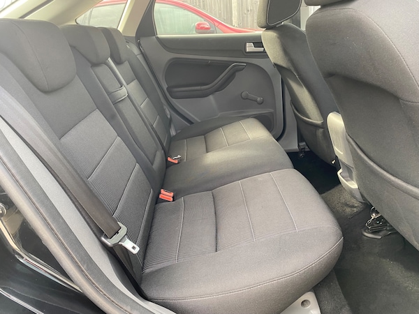 Used Ford Focus 2011 for sale - 75580478: Photo 15