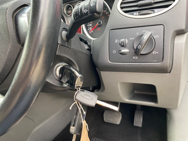 Used Ford Focus 2011 for sale - 75580478: Photo 18