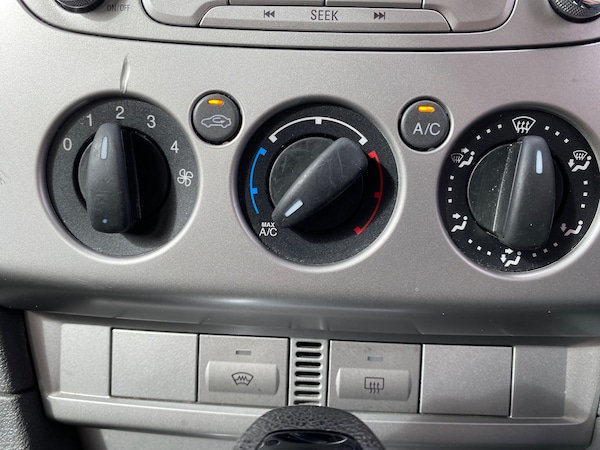 Used Ford Focus 2011 for sale - 75580478: Photo 24