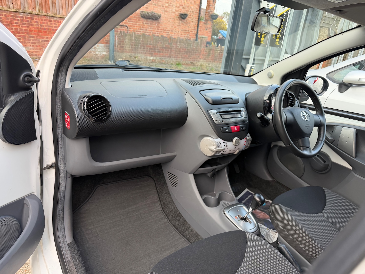 Used Toyota AYGO for sale - 78223939: Photo 9