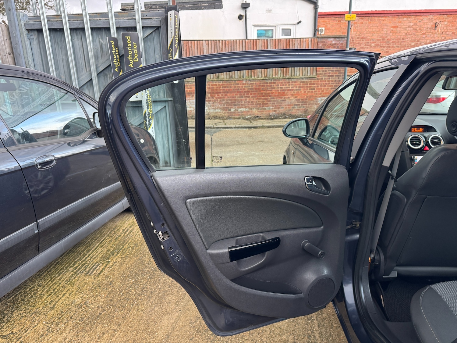 Used Vauxhall Corsa 2008 for sale - 77499785: Photo 43