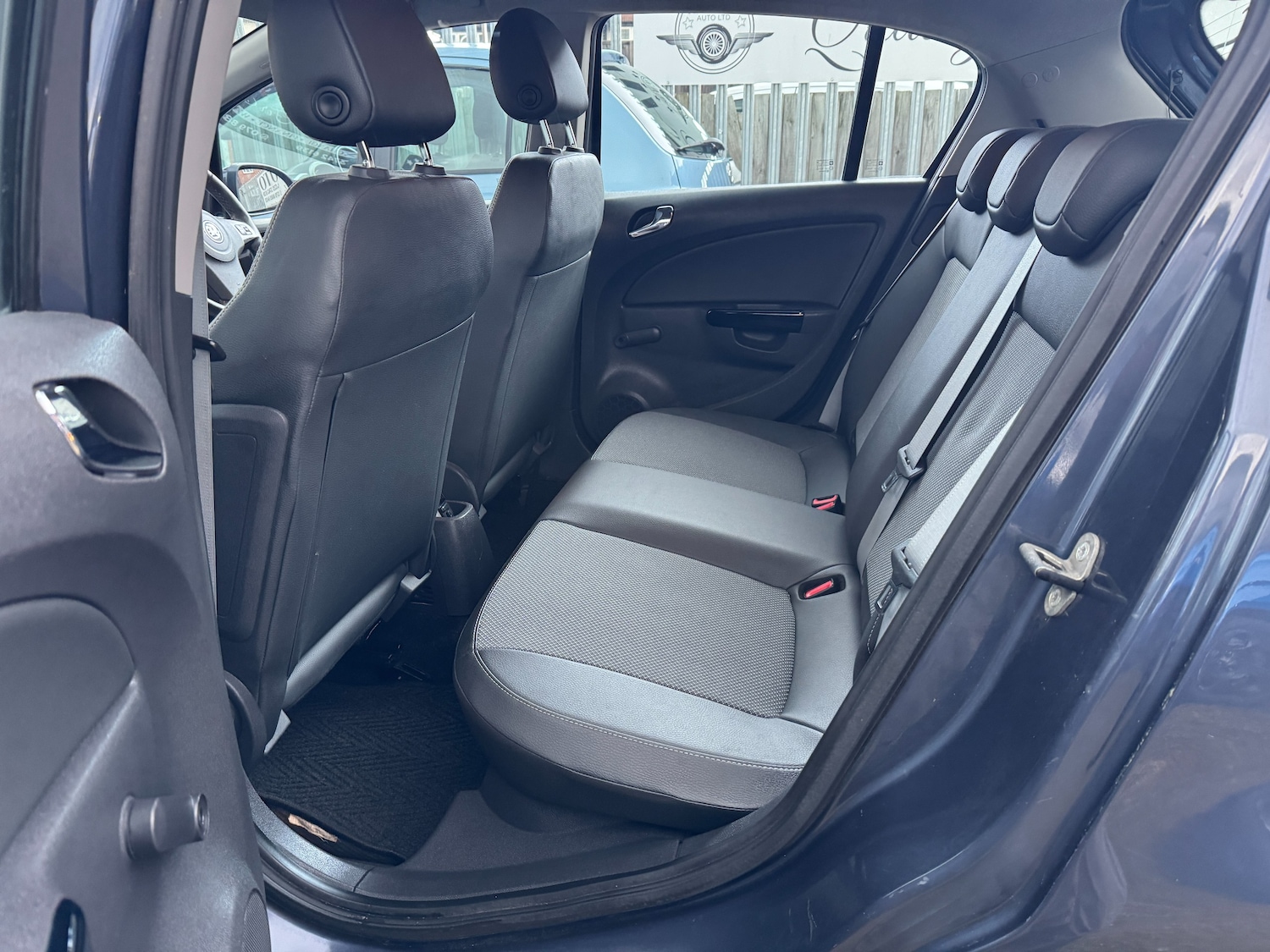 Used Vauxhall Corsa 2008 for sale - 77499785: Photo 44