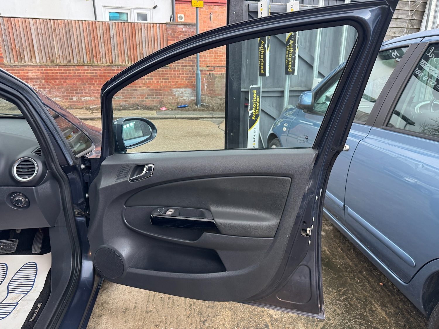 Used Vauxhall Corsa 2008 for sale - 77499785: Photo 59