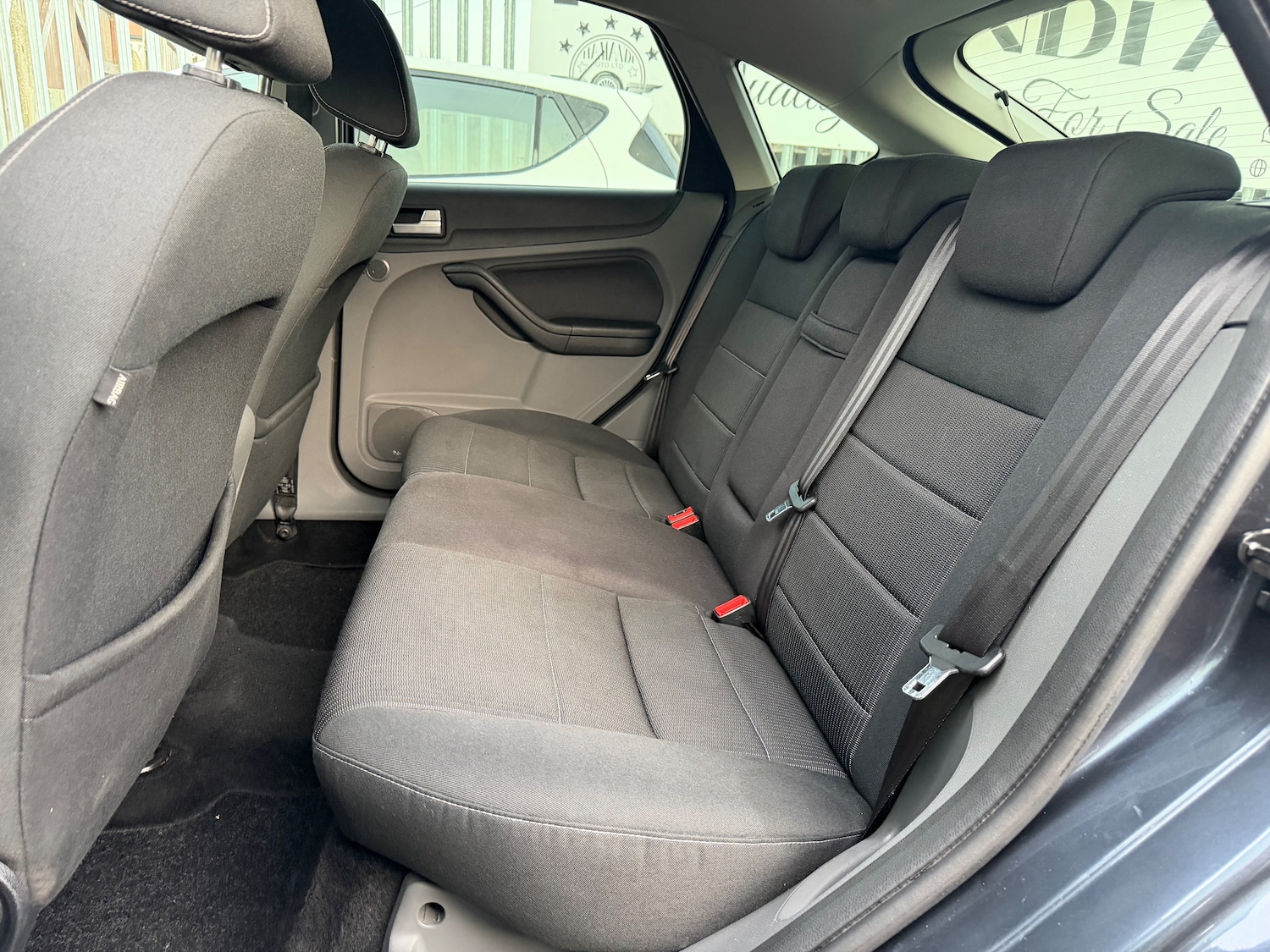 Used Ford Focus 2009 for sale - 77563638: Photo 12