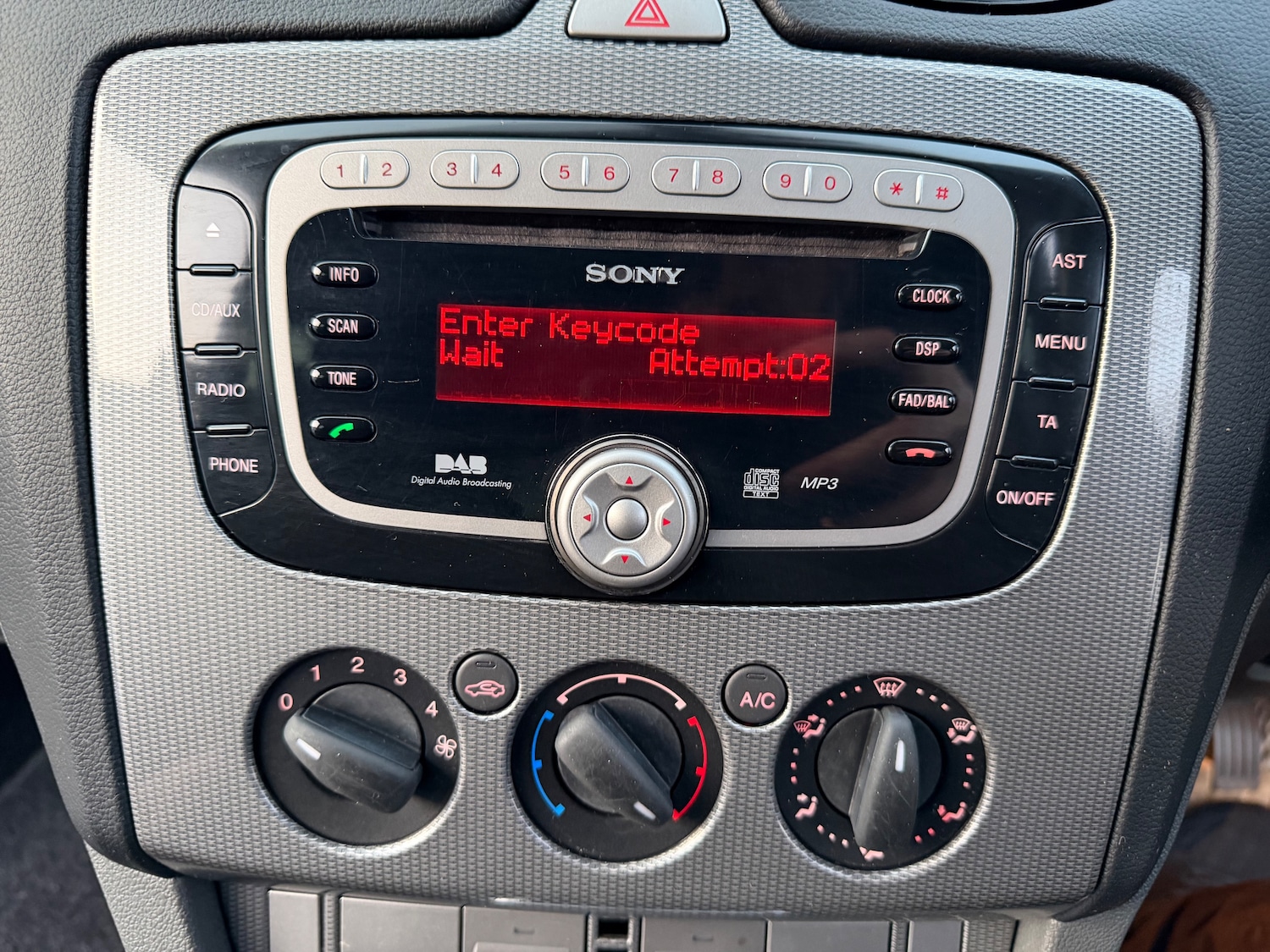 Used Ford Focus 2009 for sale - 77563638: Photo 21