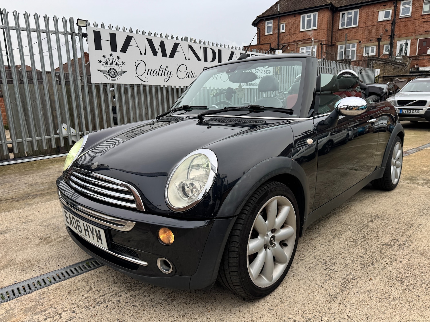 Used MINI Convertible 2006 for sale - 76346855: Photo 1