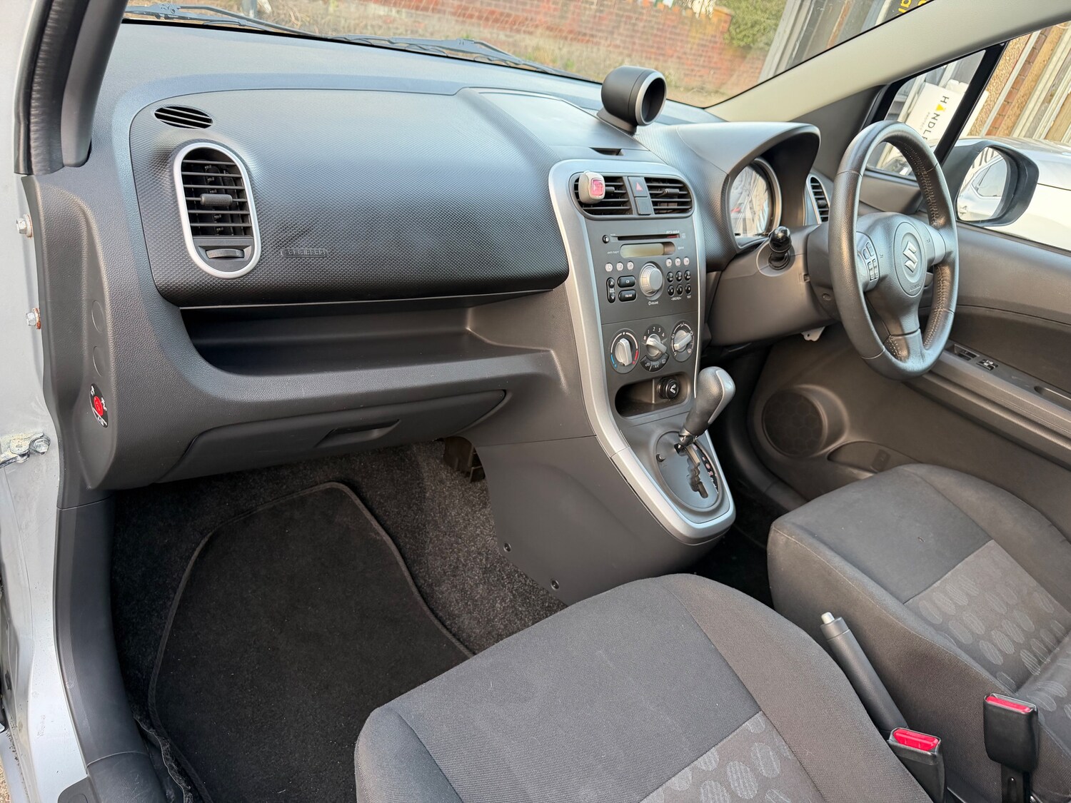 Used Suzuki Splash for sale - 77685879: Photo 10