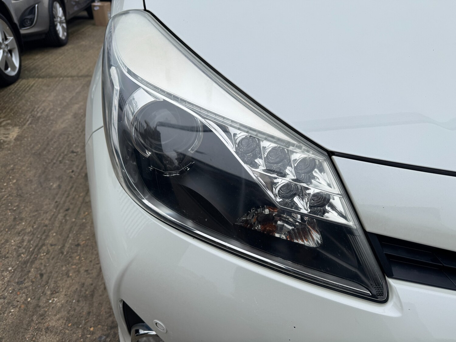 Used Toyota Yaris for sale - 77872279: Photo 11