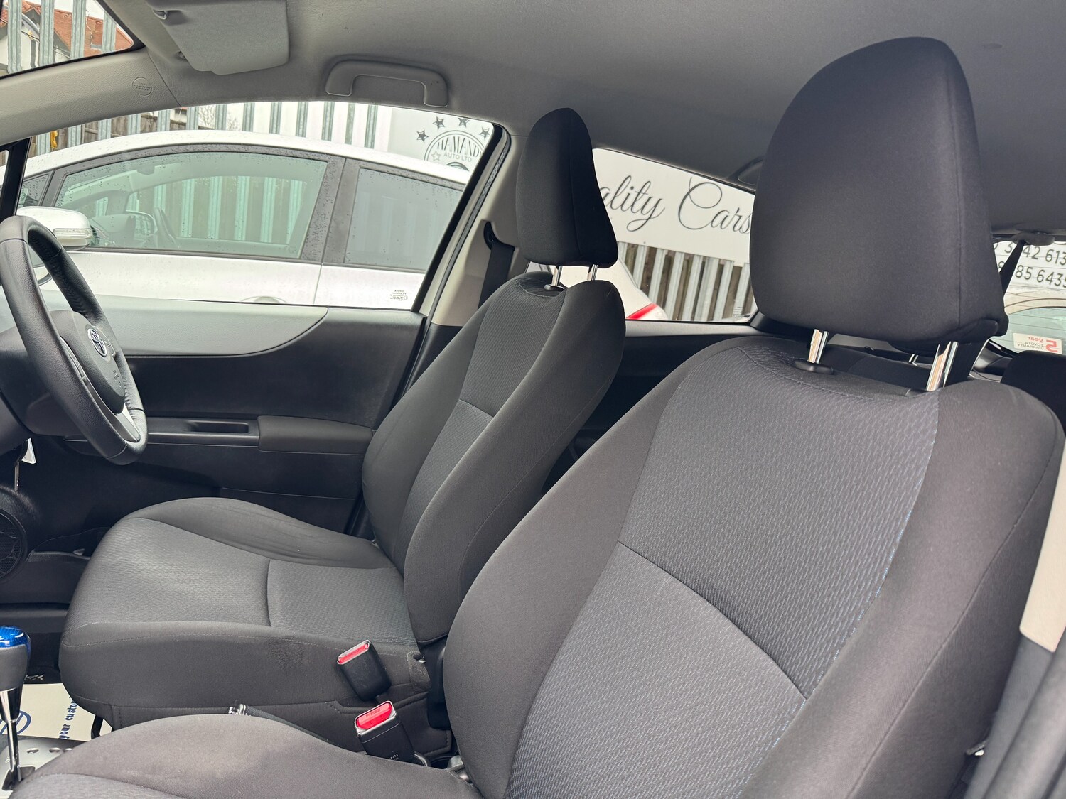 Used Toyota Yaris for sale - 77872279: Photo 28