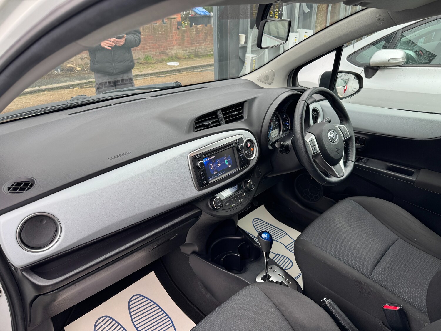 Used Toyota Yaris for sale - 77872279: Photo 29