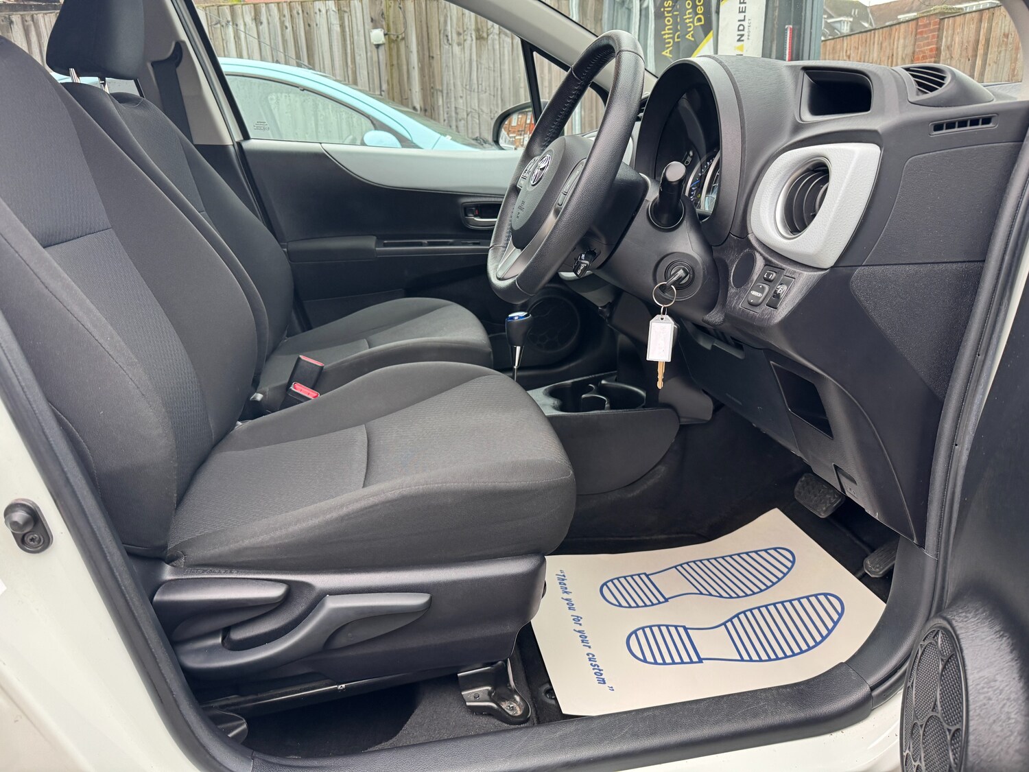 Used Toyota Yaris for sale - 77872279: Photo 51