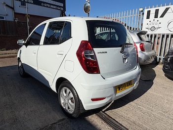 Used Hyundai i10 2013 for sale - 78364772: Photo