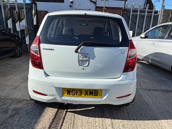 Used Hyundai i10 2013 for sale - 78364772: Photo