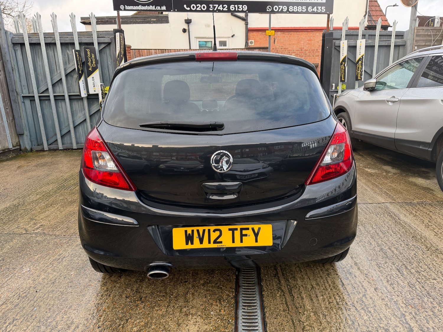 Used Vauxhall Corsa 2012 for sale - 77627692: Photo 4