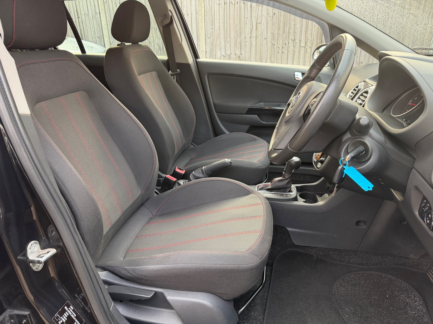 Used Vauxhall Corsa 2012 for sale - 77627692: Photo 9