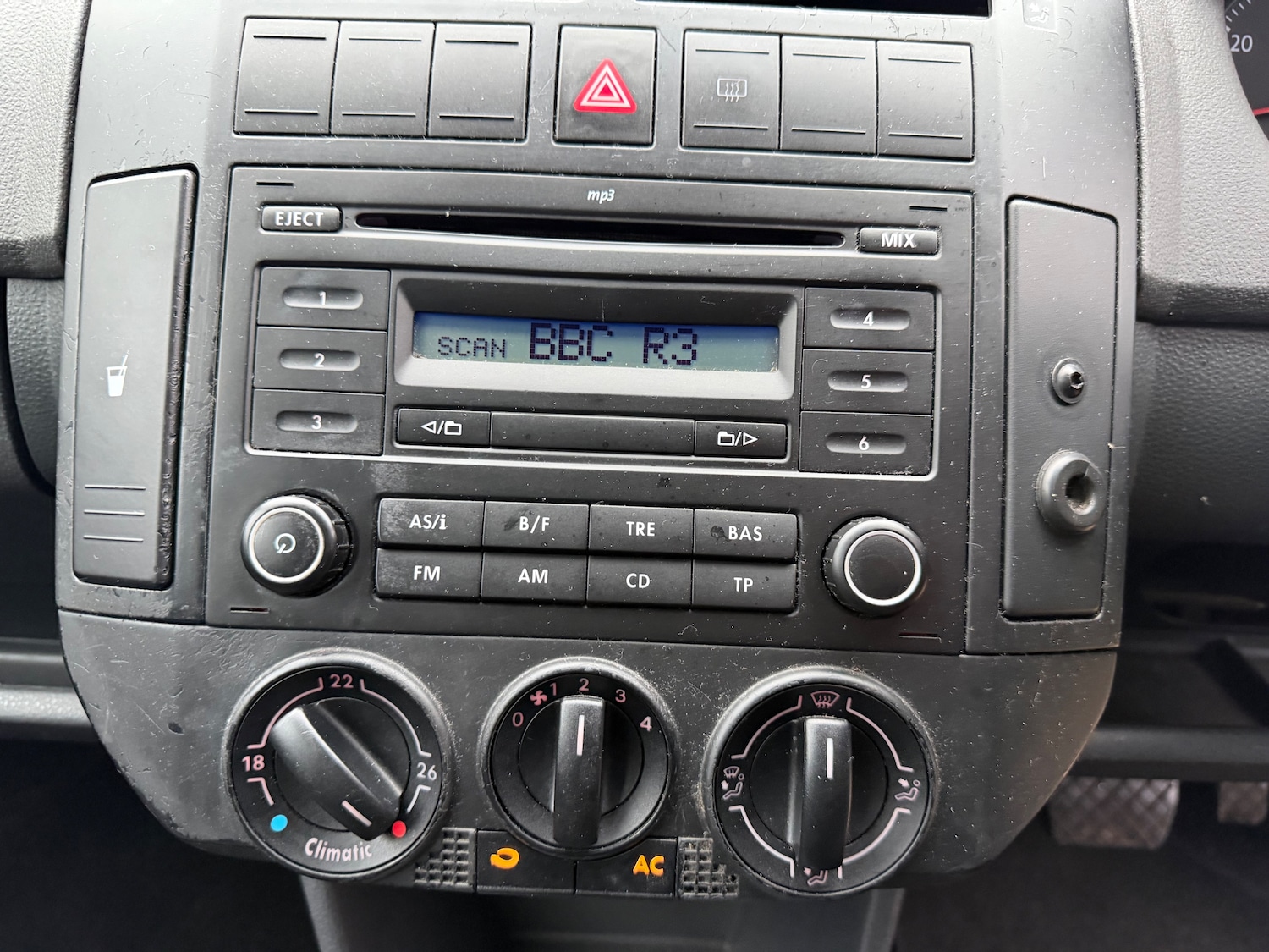 Used Volkswagen Polo for sale - 77872221: Photo 16