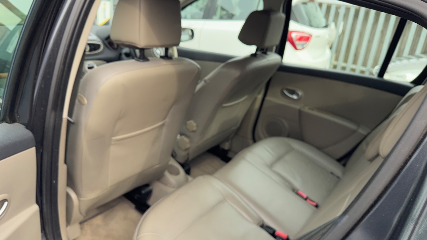 Used Renault Clio 2008 for sale - 77872235: Photo 13