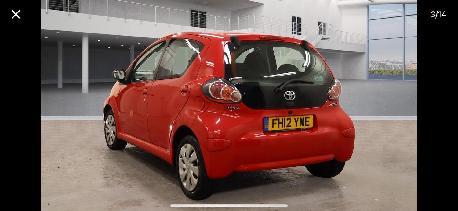 Used Toyota AYGO 2012 for sale - 76928159: Photo 4