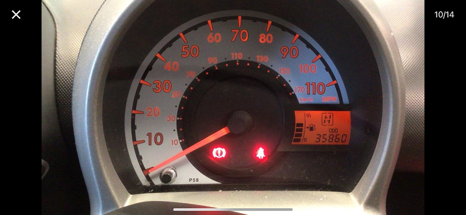 Used Toyota AYGO 2012 for sale - 76928159: Photo 9