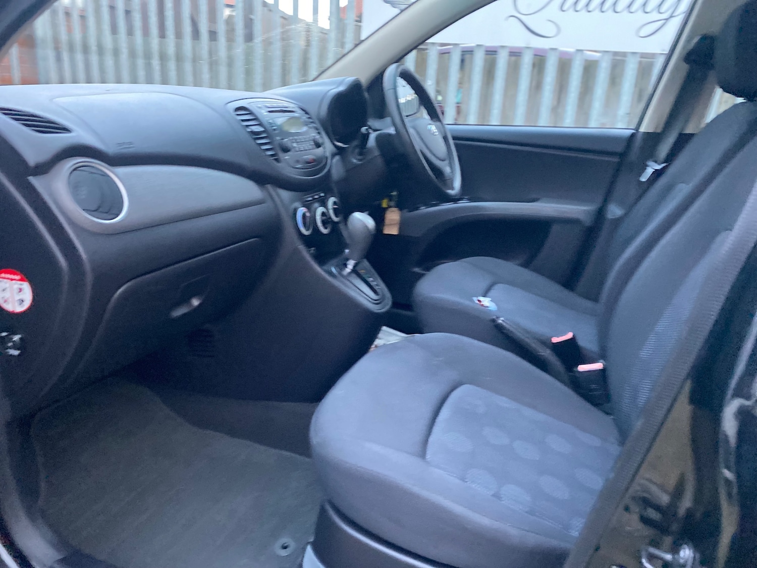 Used Hyundai i10 2010 for sale - 76851362: Photo 17