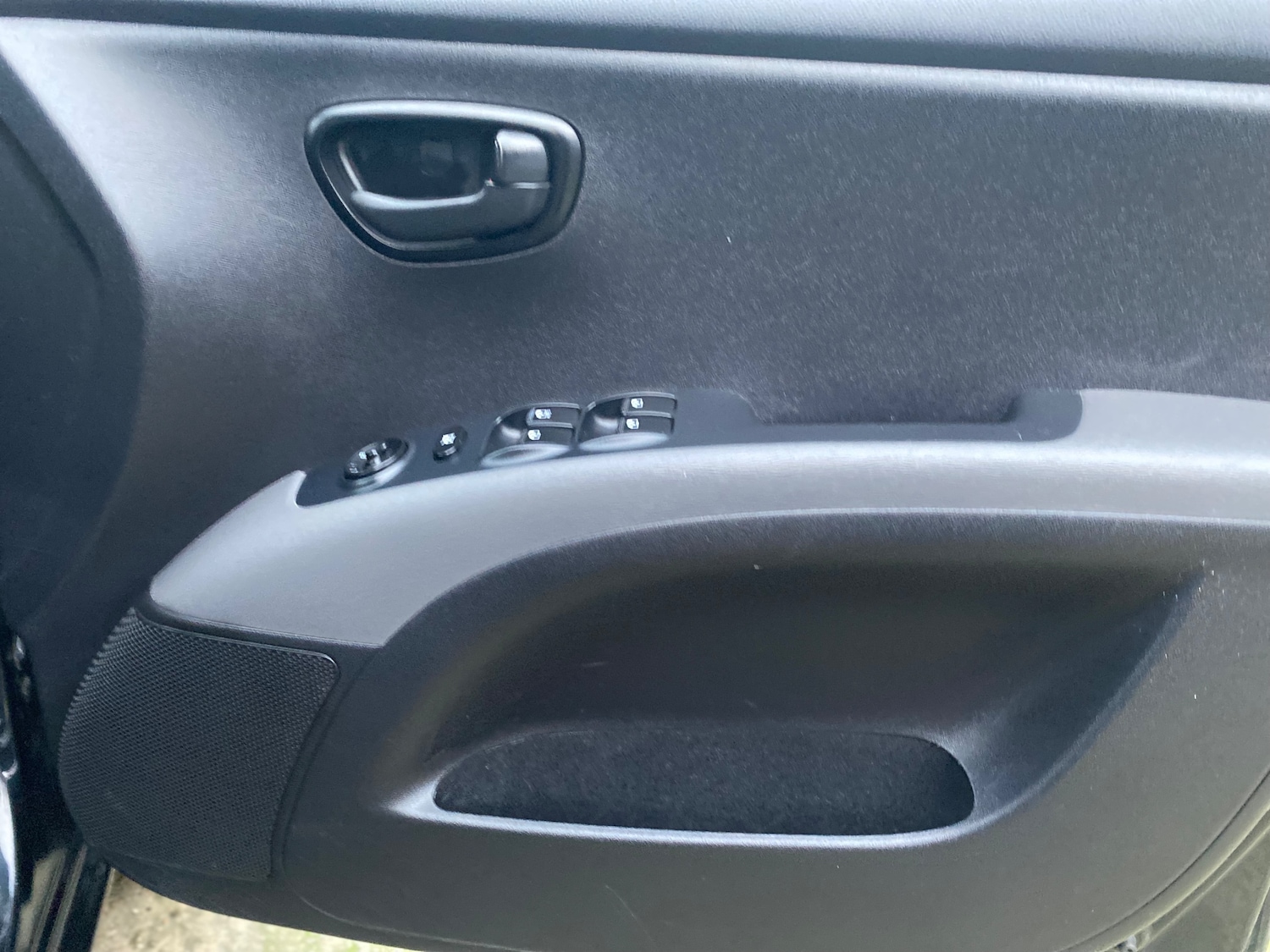 Used Hyundai i10 2010 for sale - 76851362: Photo 18