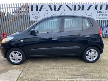 Used Hyundai i10 2010 for sale - 76851362: Photo