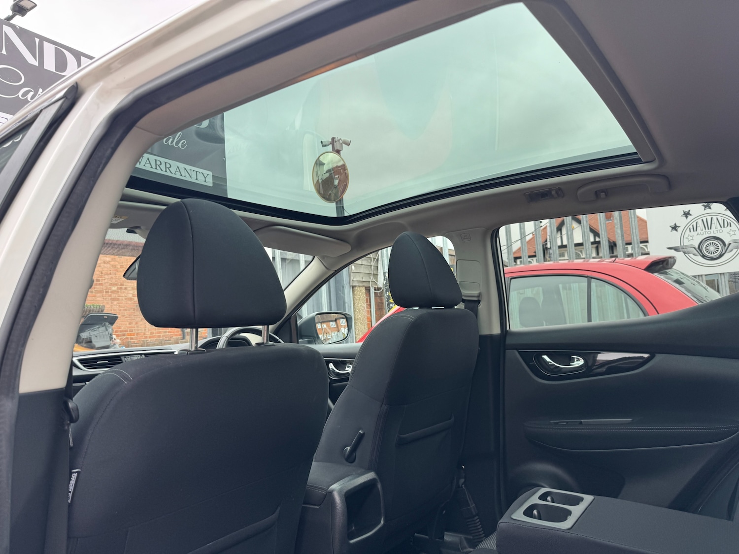 Used Nissan Qashqai 2017 for sale - 76508826: Photo 27