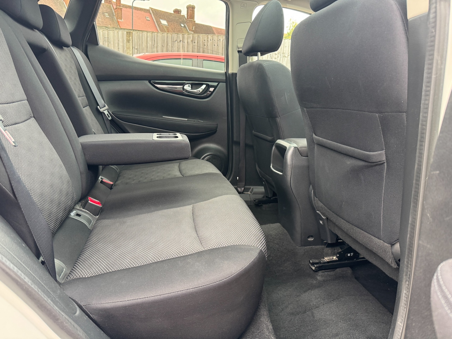 Used Nissan Qashqai 2017 for sale - 76508826: Photo 36