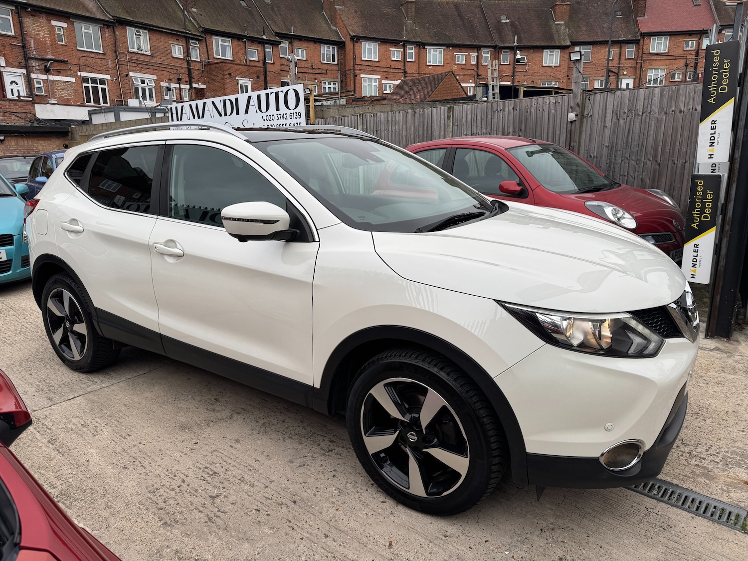 Used Nissan Qashqai 2017 for sale - 76508826: Photo 7