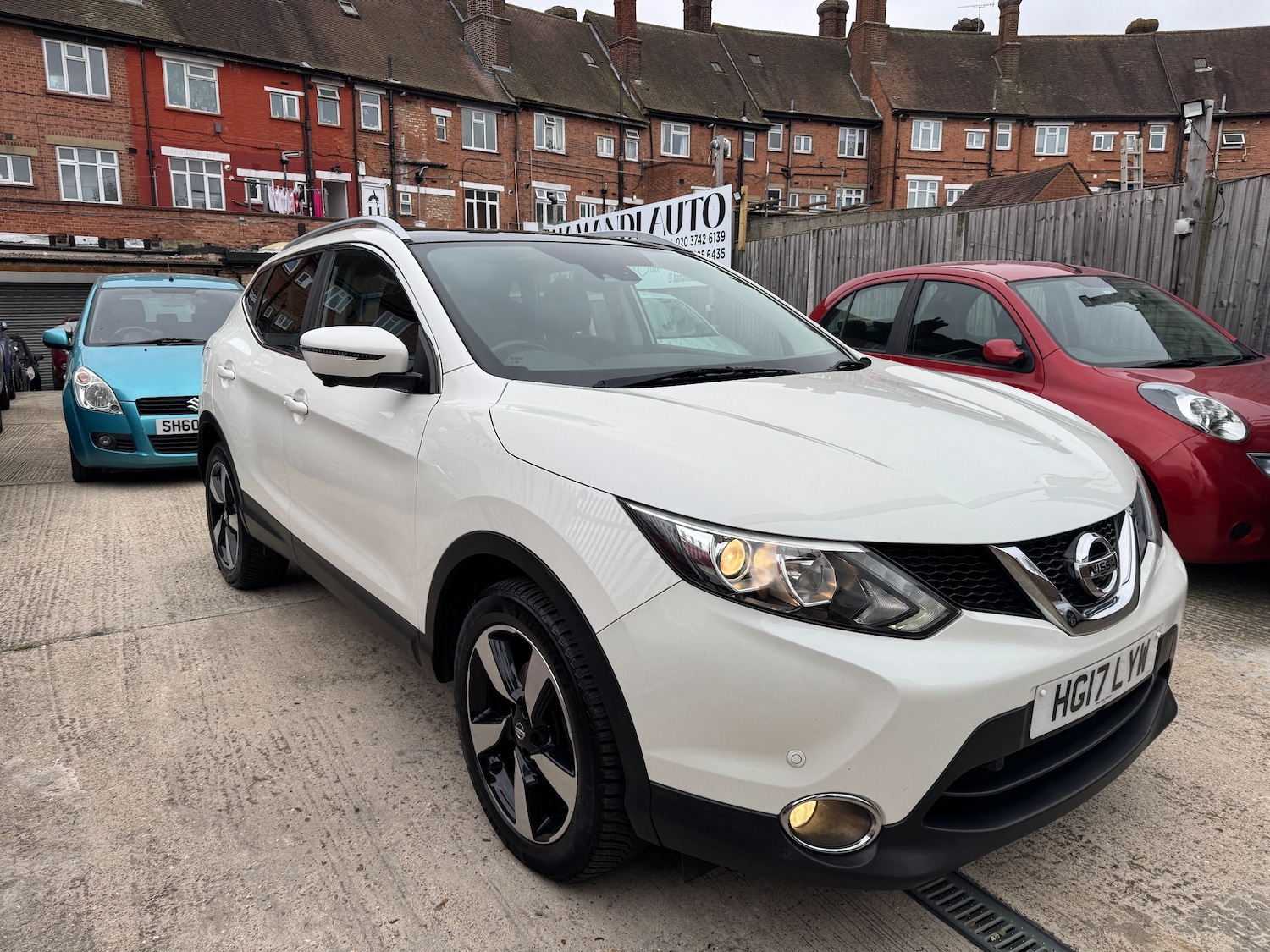 Used Nissan Qashqai 2017 for sale - 76508826: Photo 8