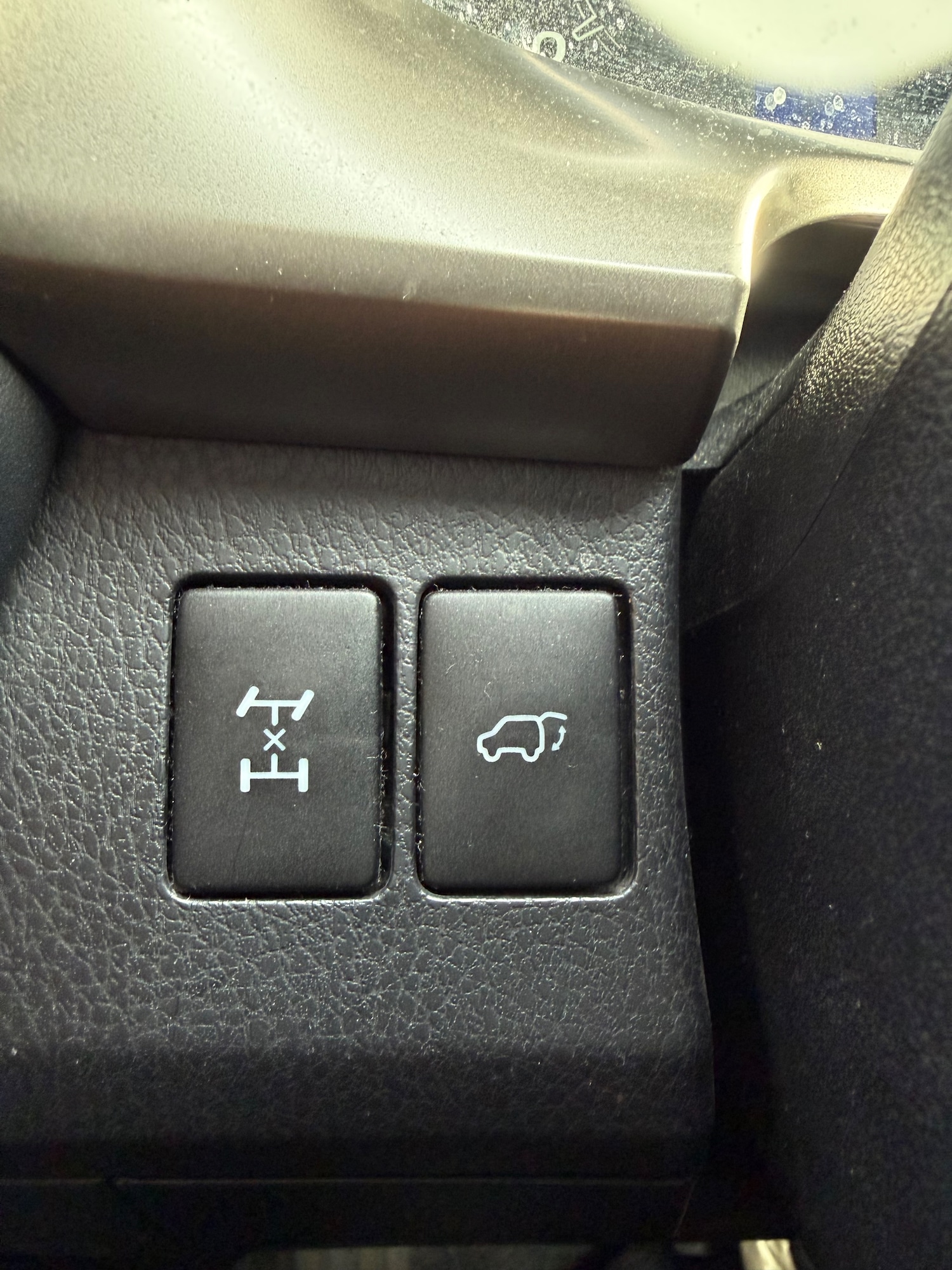 Used Toyota RAV4 2014 for sale - 77600557: Photo 32