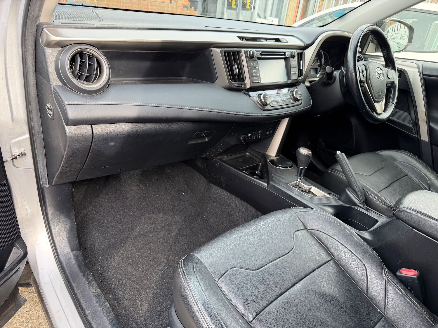 Used Toyota RAV4 2014 for sale - 77600557: Photo 7