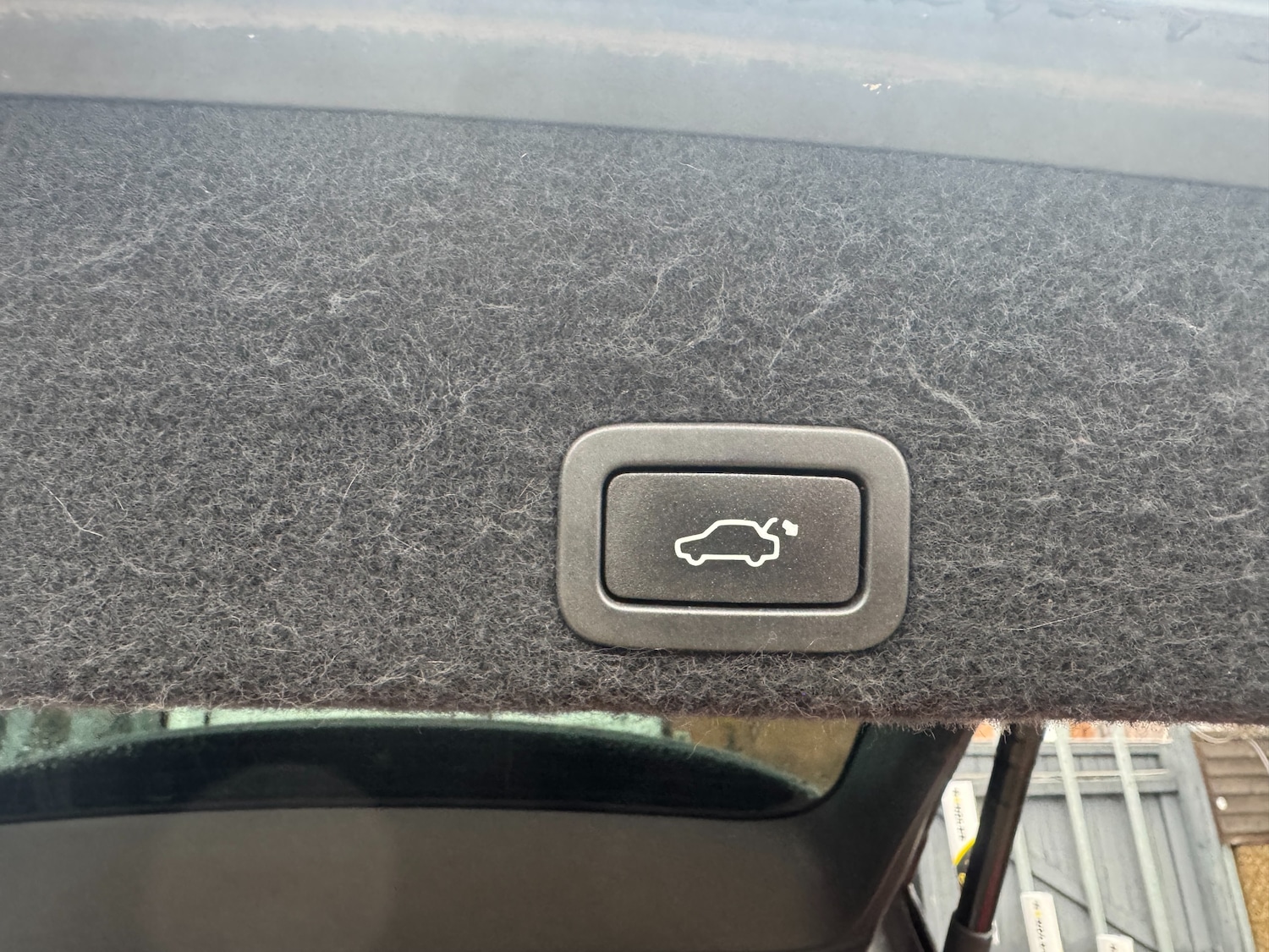 Used Volvo XC60 2015 for sale - 76586767: Photo 25