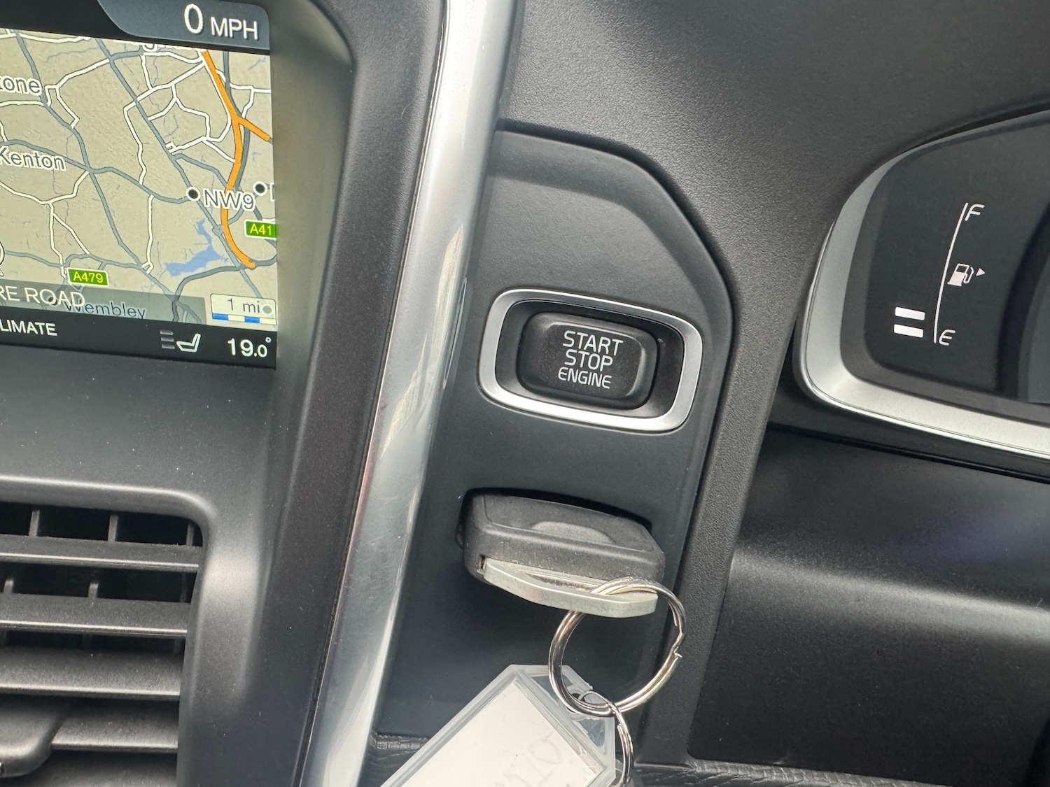 Used Volvo XC60 2015 for sale - 76586767: Photo 50